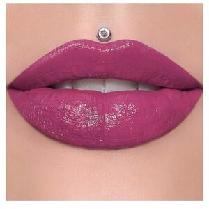MORE THAN FRIENDS New in box Jeffree‎ Star Supreme Gloss Berry Pink Lipgloss